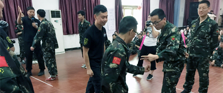 為榮譽，我們竭盡全力；為成功，我們奮爭秒息！