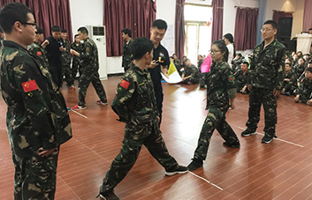 當滿腦子里全是目標時，只剩下方法和行動！