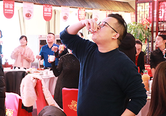 �𱬾W(w��ng)�ο��c�𱬾W(w��ng)��Ӣ�e�����R������