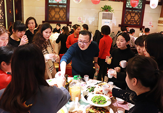 �ֵܺ����@������2019��y��һ������