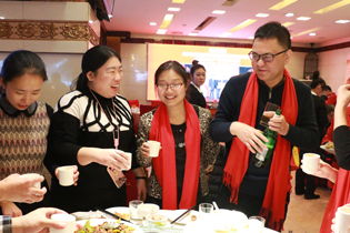 �𱬾W(w��ng)�����c�þƾW(w��ng)���g(sh��)�e�����Ц�_���