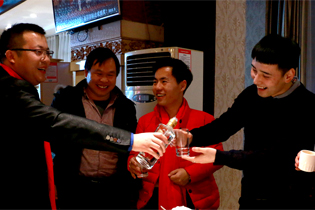 �Fˎ�W(w��ng)С����c�𱬾W(w��ng)�ο������